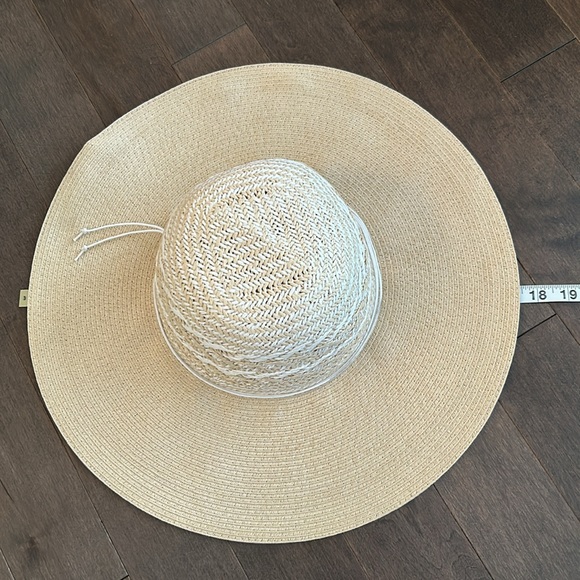 Women’s Wide Brim Floppy Sunhat, White Beige, Summer Hat, Vacation Beachwear Sun - Picture 8 of 12